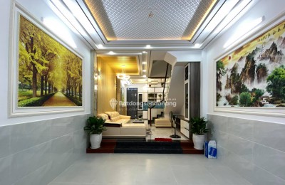 Bán nhà Phố Phương Liệt - TX , DT 46m2 x 5T, Giá hơn 9 Tỷ , ngõ nông thoáng sáng