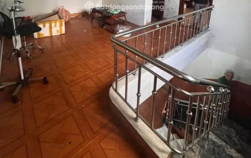 Cho thuê nhà  kiệt oto tải NGUYỄN HUY TƯỞNG - Hoà Minh gần Tôn Đức Thắng , kiệt vào 3m5 gần đường chính