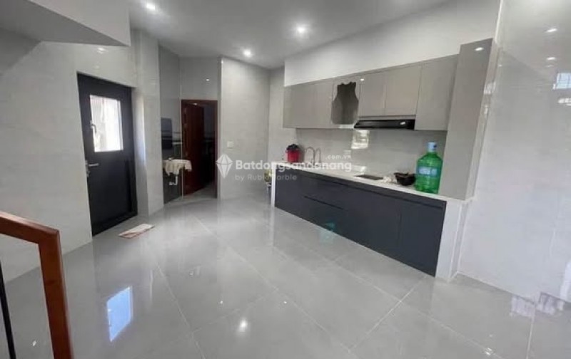 Cho thuê nhà 3 tầng kiệt oto PHAN BÁ PHIẾN - Sơn Trà