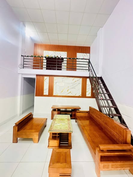 Bán căn nhà lửng đúc.kiệt tôn đản - hướng đông nam