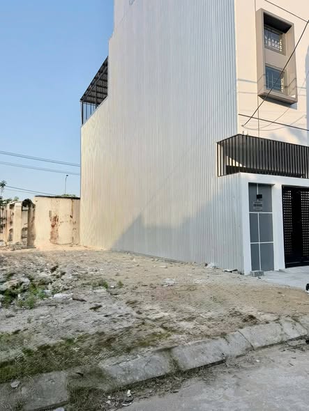 Bán lô đất đường hoà phú 2 - sát khu e kim long