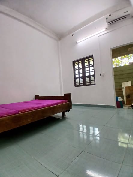 Cho thuê phòng trọ có 1 phòng ngủ riêng đường đồng trí