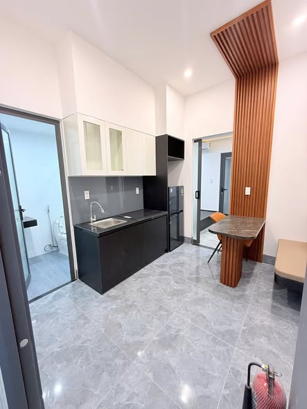 Trống sẵn căn hộ 1 phòng ngủ rất đẹp