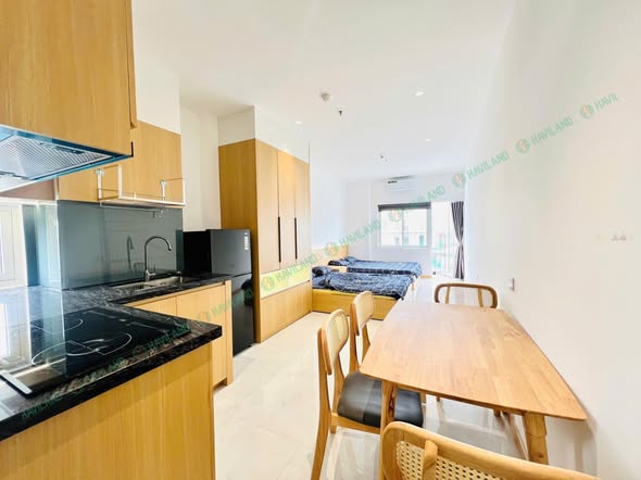 Studio trống sẵn | cồn dầu 14 🌟