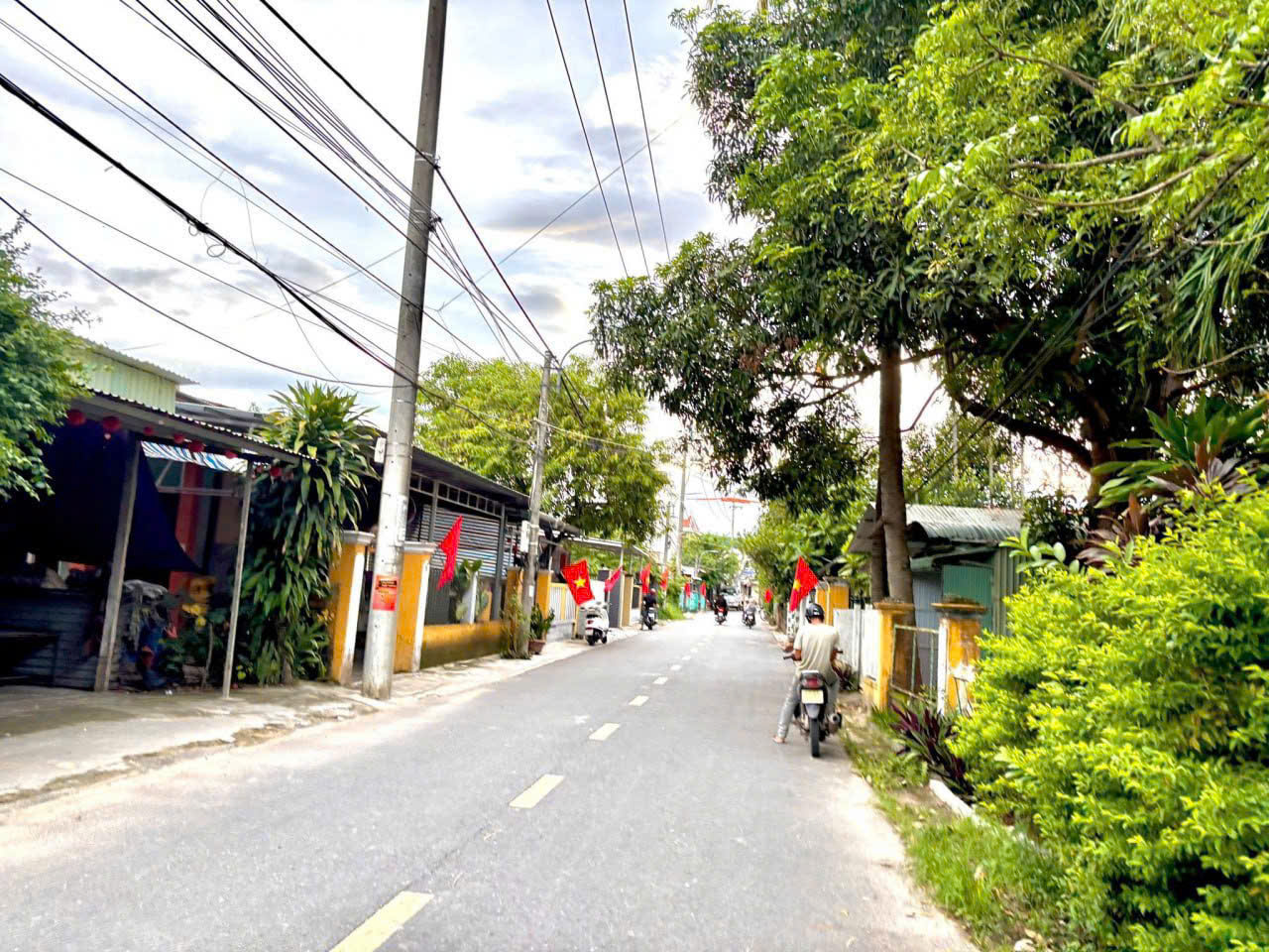 Phú sơn 1 – hoà tiến