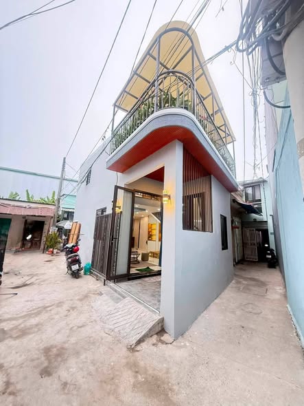 Nhà đẹp 3 mặt kiệt – trung tâm trưng nữ vương