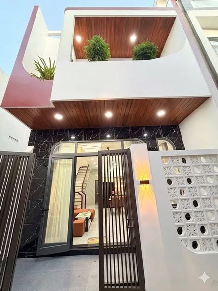 Nhà 2 tầng 2 mê – gần biển, gần đại học, dt 68m² 🔥🔥🔥
