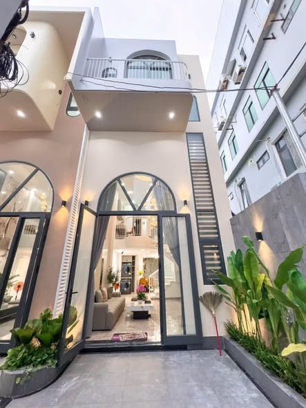 Cặp nhà 368. trần cao vân